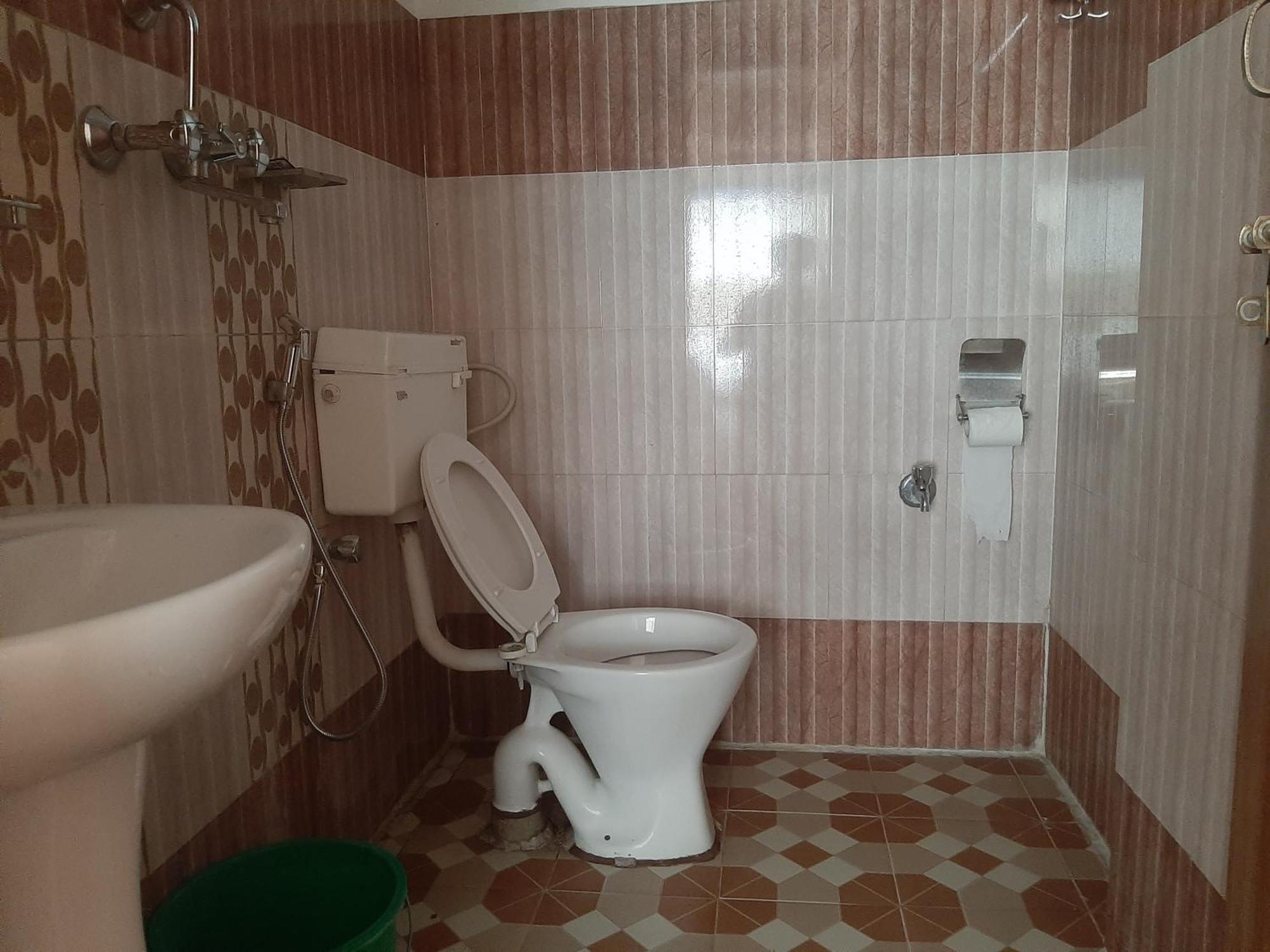Hotel Lake N Yeti Ποκάρα Εξωτερικό φωτογραφία